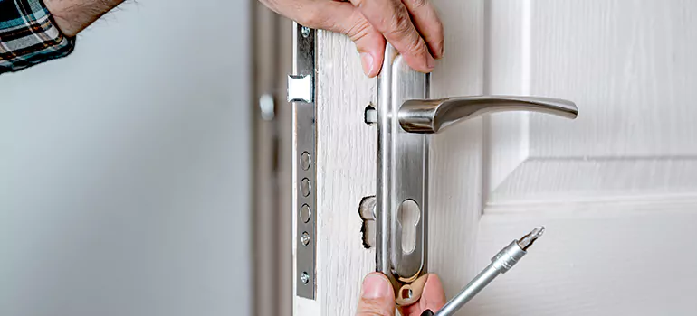 Front Door Knob Repair in Safety Harbor, FL