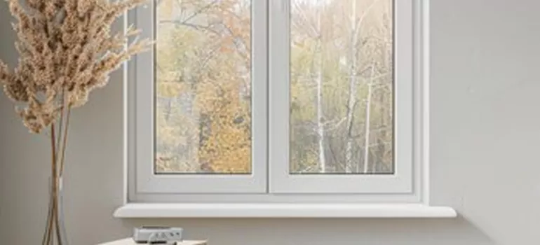 Vinyl Window Stool in Safety Harbor, FL